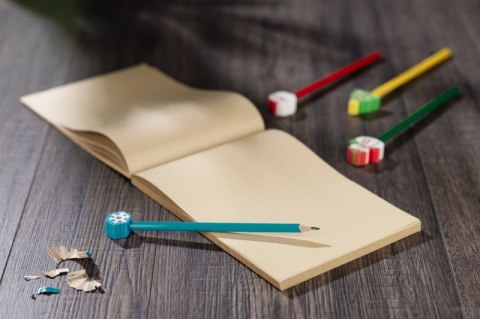 OŁÓWEK z gumką CHRISTMAS - Śnieżynka